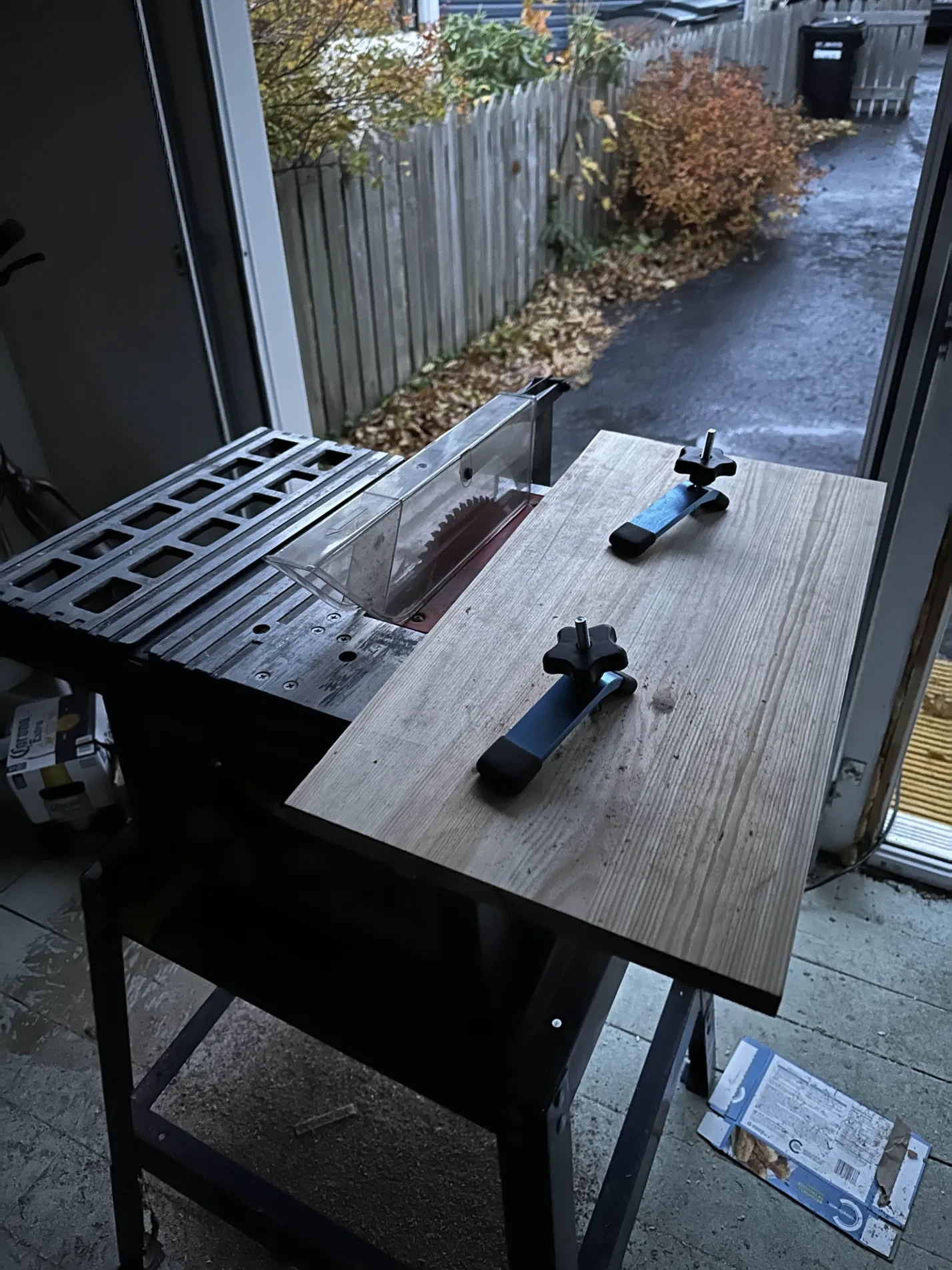 Homemade tapering jig on table saw