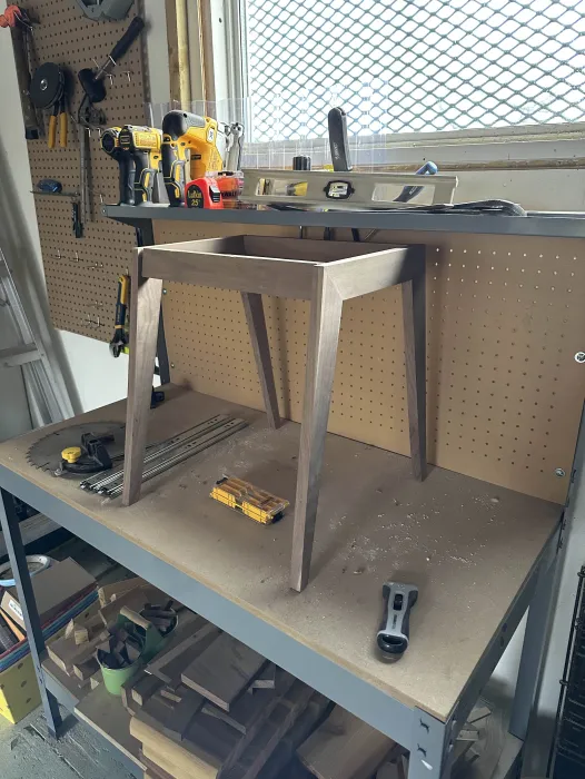 Assembled leg with tapered skirt